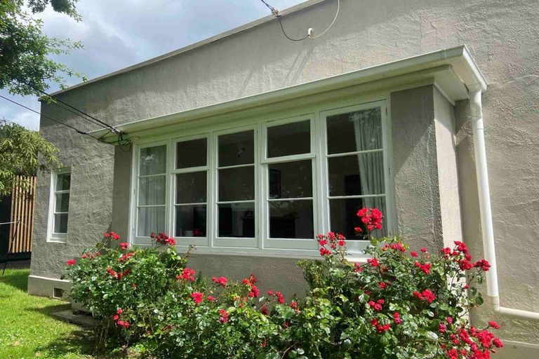 Photo of property in 2 Fergusson Street, Waterloo, Lower Hutt, 5011