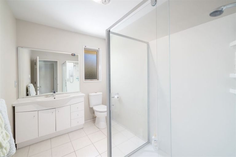 Photo of property in 2/61 Middlepark Road, Sockburn, Christchurch, 8042