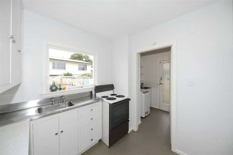 Photo of property in 4/6 Kinloch Street, St Albans, Christchurch, 8014