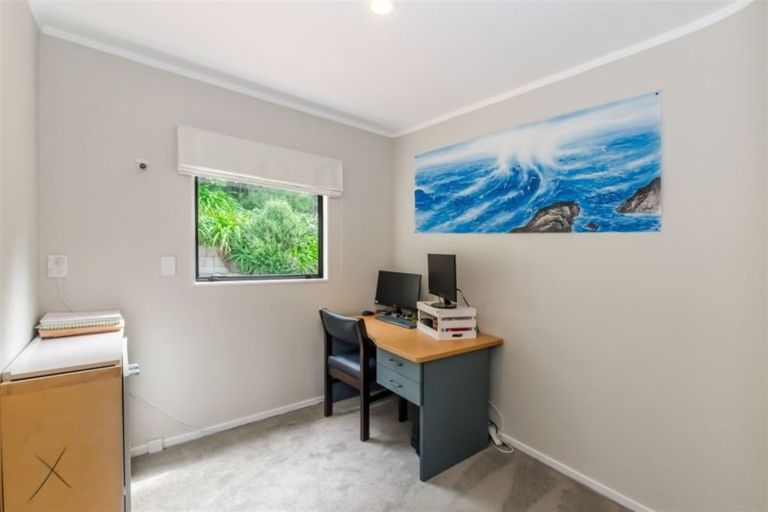 Photo of property in 4 Forest Road, Raumati South, Paraparaumu, 5032