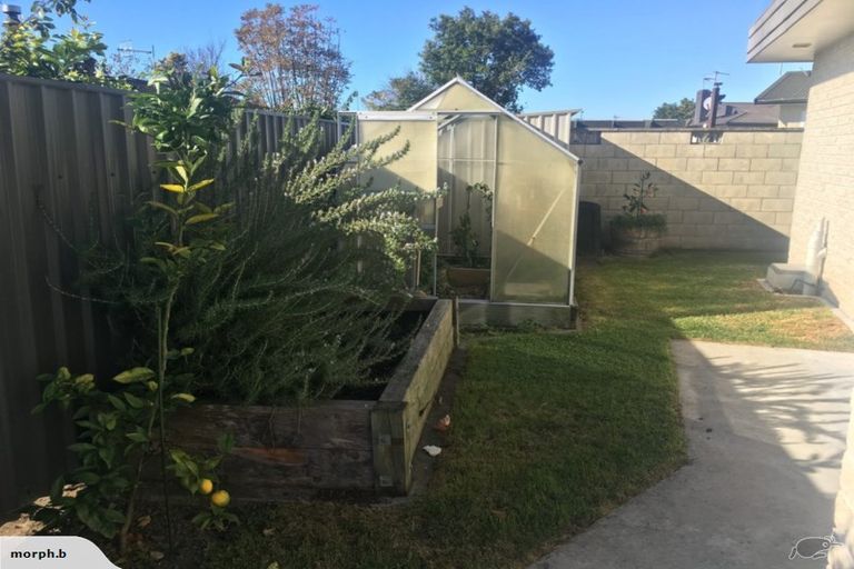 Photo of property in 33 Trigg Crescent, Taradale, Napier, 4112