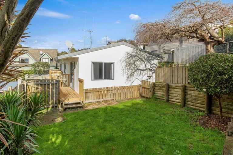Photo of property in 12b Resolution Road, Welcome Bay, Tauranga, 3112