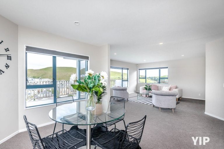 Photo of property in 5 Nether Green Crescent, Johnsonville, Wellington, 6037