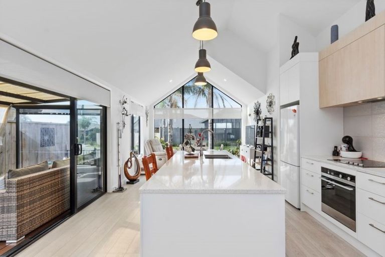 Photo of property in 6 Celmisia Retreat, Papamoa Beach, Papamoa, 3118