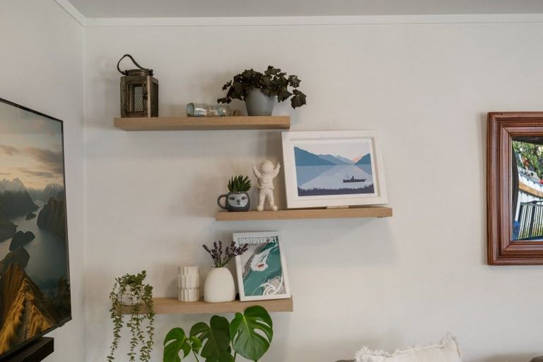 Photo of property in 102 Inniscort Street, Cromwell, 9310