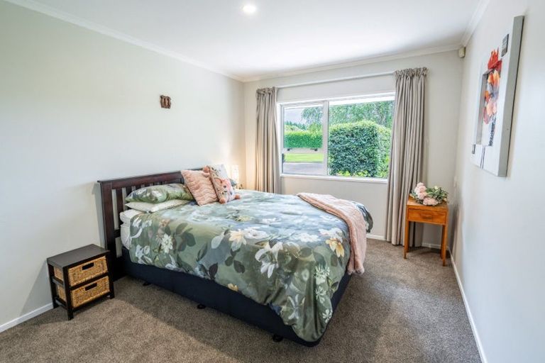 Photo of property in 40 Woodside Road, Matangi, Hamilton, 3284