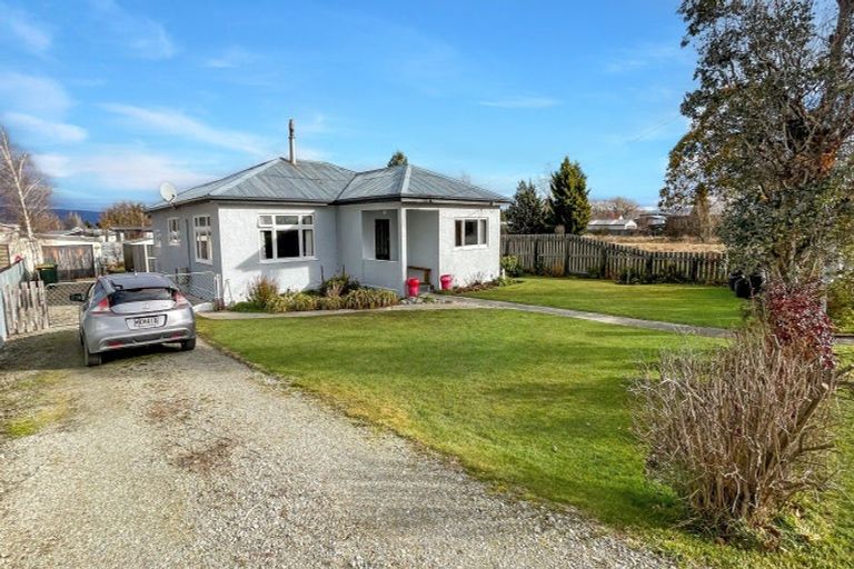 Photo of property in 18 Caulfeild Street, Ranfurly, 9332