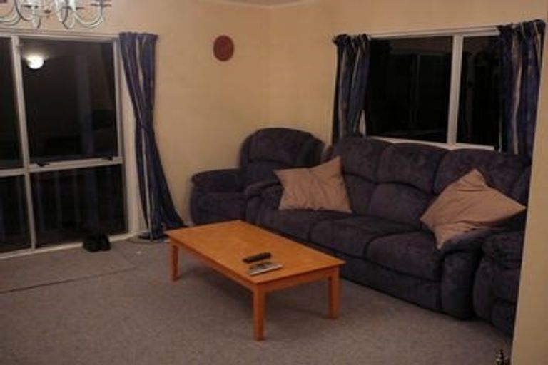 Photo of property in 103 Spinella Drive, Bayview, Auckland, 0629