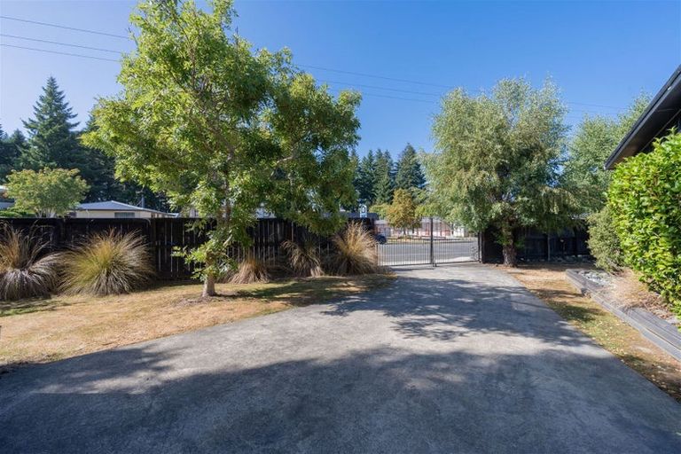 Photo of property in 65 Quintin Drive, Te Anau, 9600