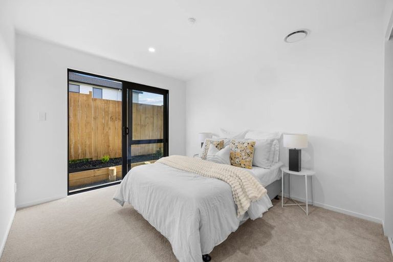 Photo of property in 3 Tinaku Road, Flat Bush, Auckland, 2019