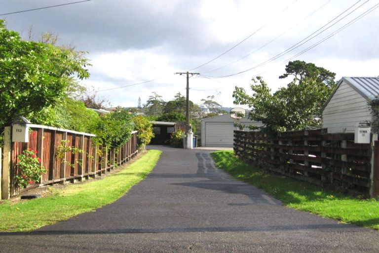 Photo of property in 111 Vodanovich Road, Te Atatu South, Auckland, 0610