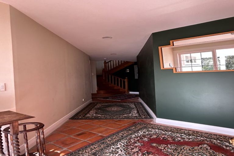 Photo of property in 2/1 Wilkinson Street, Oriental Bay, Wellington, 6011