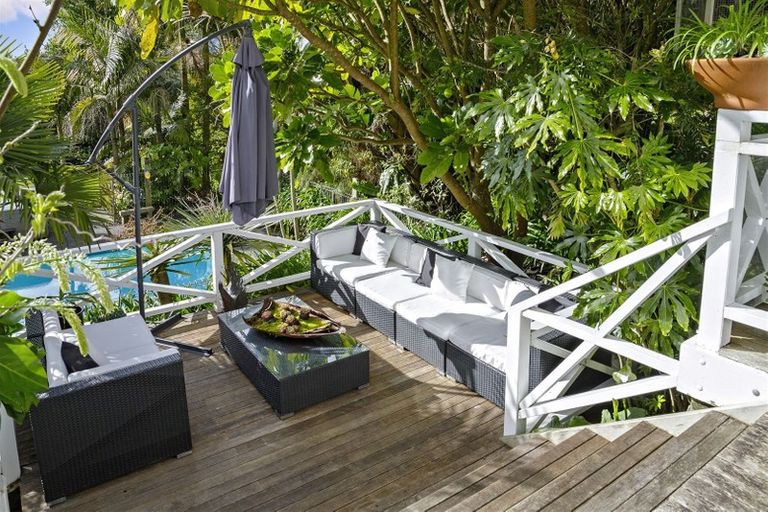 Photo of property in 128 Bombay Road, Bombay, 2675