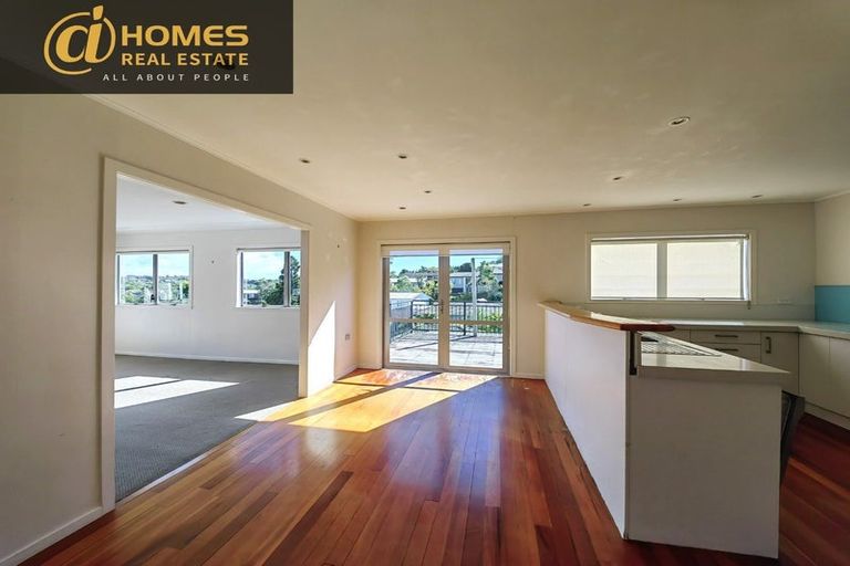 Photo of property in 4 Lynngate Place, Hillcrest, Auckland, 0627
