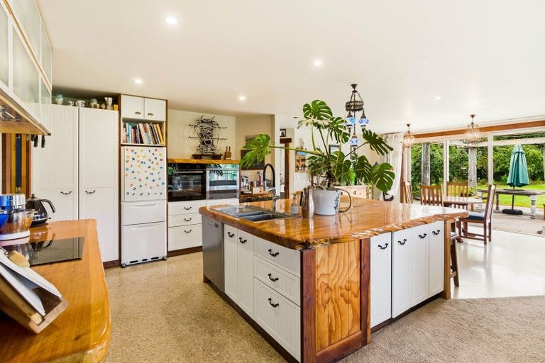 Photo of property in 71 Blackhead Road, Blackhead, Dunedin, 9076