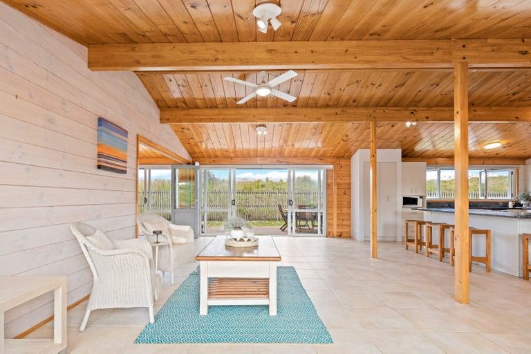 Photo of property in 15 Ruby Cove, Omaha, 0986