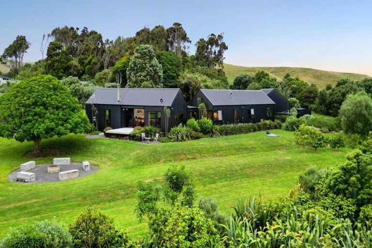 Photo of property in 724b Ruapuke Road, Raglan, 3296