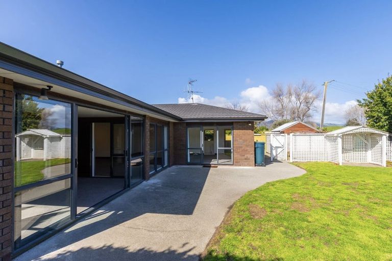Photo of property in 8 Cedar Drive, Paraparaumu Beach, Paraparaumu, 5032