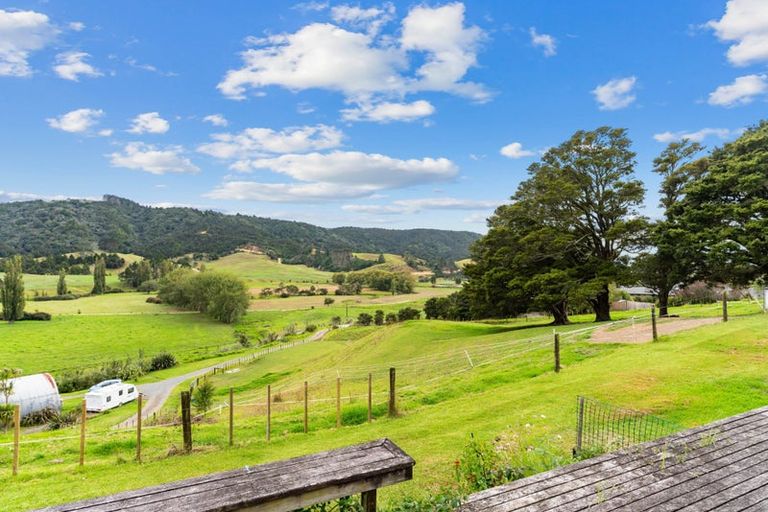 Photo of property in 465 Helmsdale Road, Waipu, 0582