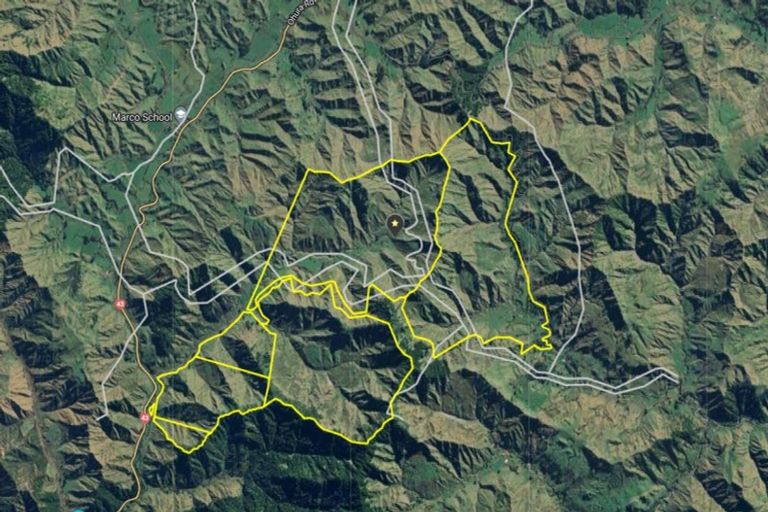 Photo of property in 10 Vera Road, Te Atatu South, Auckland, 0610