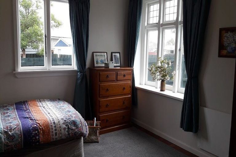 Photo of property in 1/59 Bowhill Road, New Brighton, Christchurch, 8083