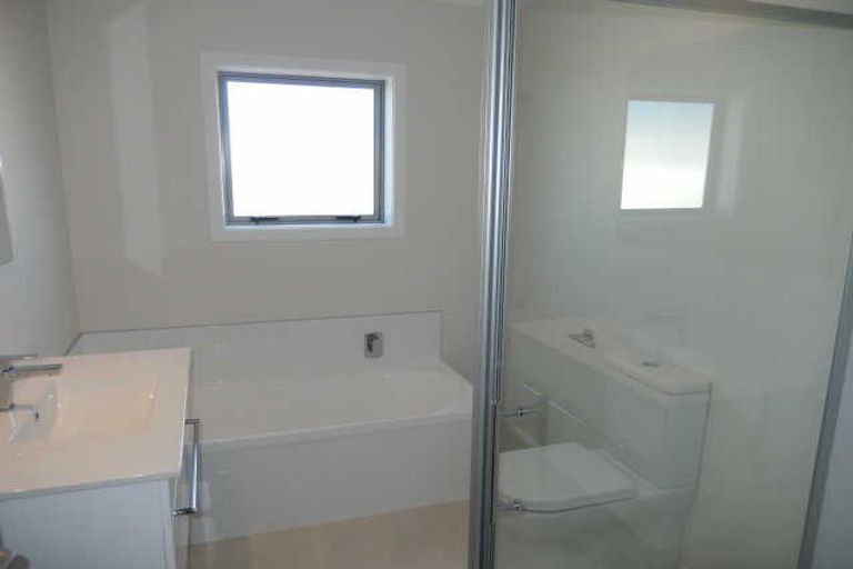 Photo of property in 33 Tennille Street, Flagstaff, Hamilton, 3210