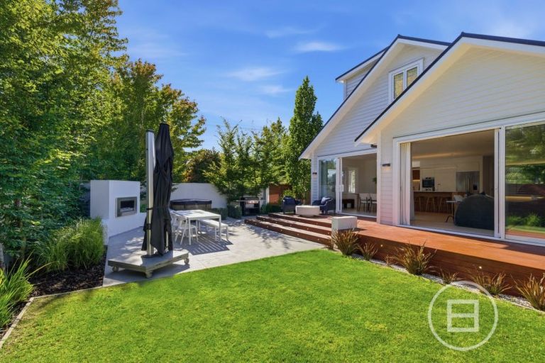 Photo of property in 22 Tomes Road, St Albans, Christchurch, 8052