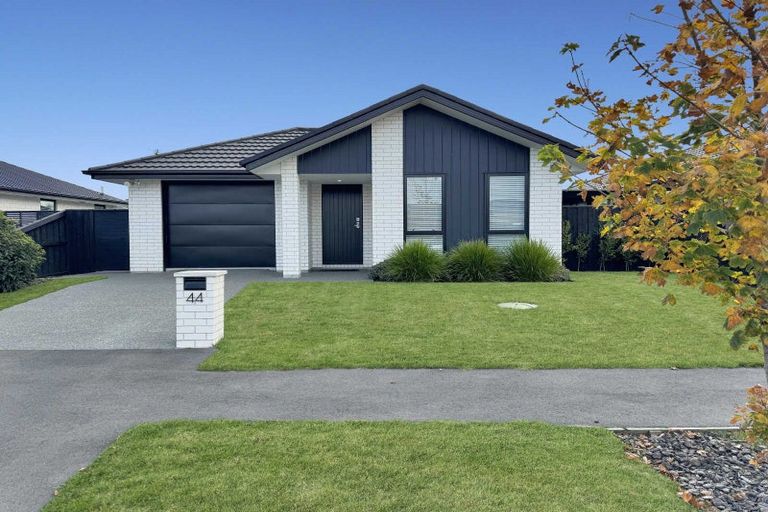 Photo of property in 44 Conailus Street, Halswell, Christchurch, 8025