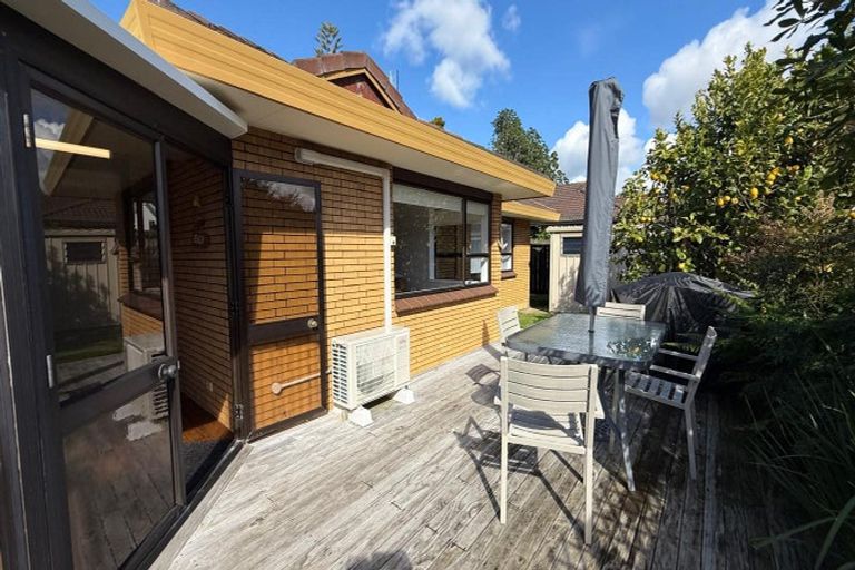 Photo of property in 112a The Circle, Manly, Whangaparaoa, 0930