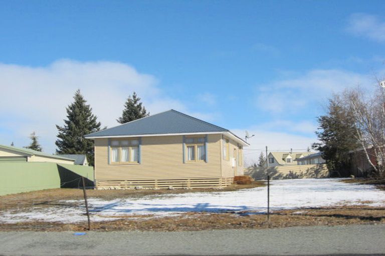 Photo of property in 238 Mackenzie Drive, Twizel, 7901