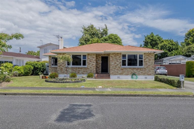 Photo of property in 26 Highbury Drive, Levin, 5510