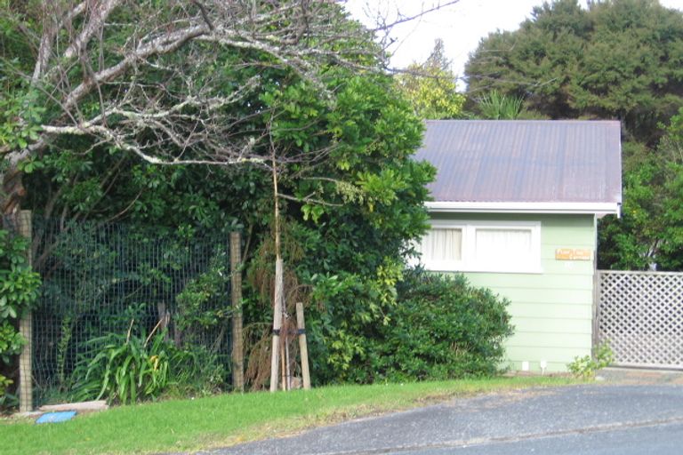 Photo of property in 12 Dalton Road, Snells Beach, 0920