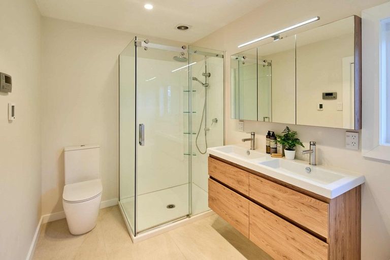 Photo of property in 70 Heke Street, Ngaio, Wellington, 6035