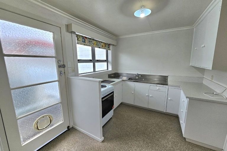 Photo of property in 3/6 Davies Lane, New Plymouth, 4310