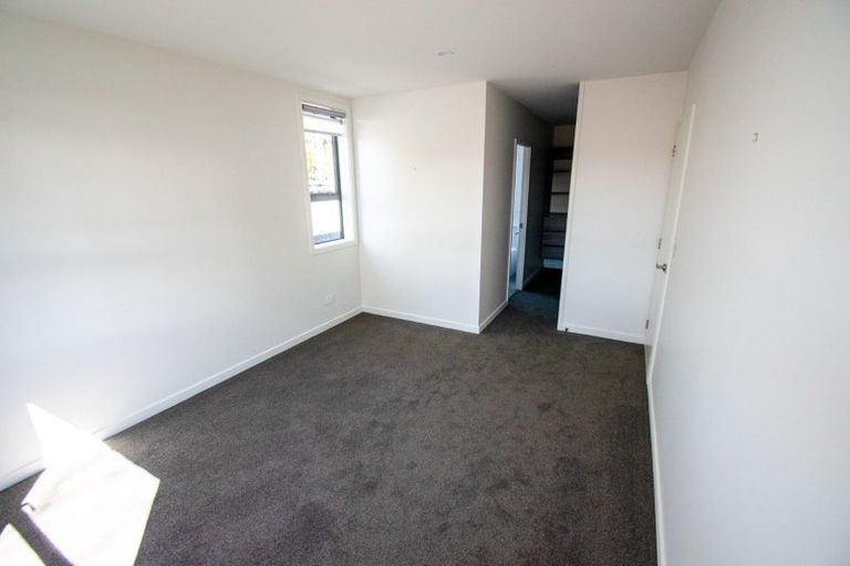 Photo of property in 1/1a Wherstead Road, Cashmere, Christchurch, 8022