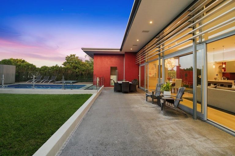 Photo of property in 12 Highlight Parade, Te Atatu South, Auckland, 0610