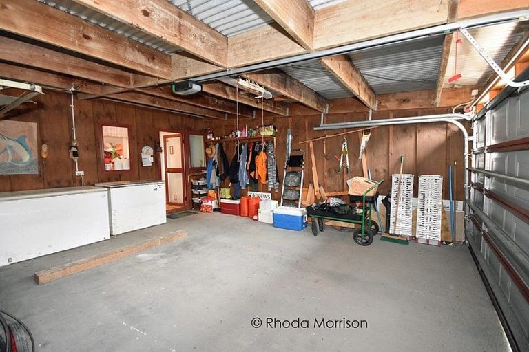 Photo of property in 221 Pahi Road, Pahi, Paparoa, 0571