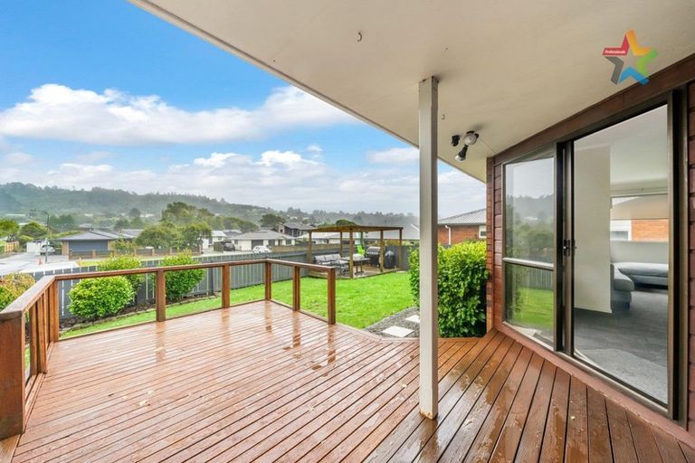 Photo of property in 1/1 Montgomery Street, Stokes Valley, Lower Hutt, 5019