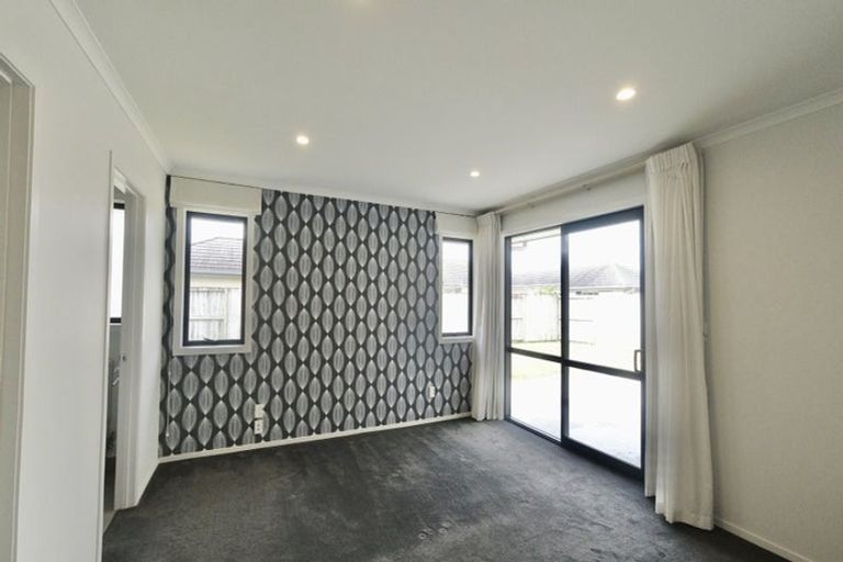 Photo of property in 7 Magellan Rise, Flagstaff, Hamilton, 3210