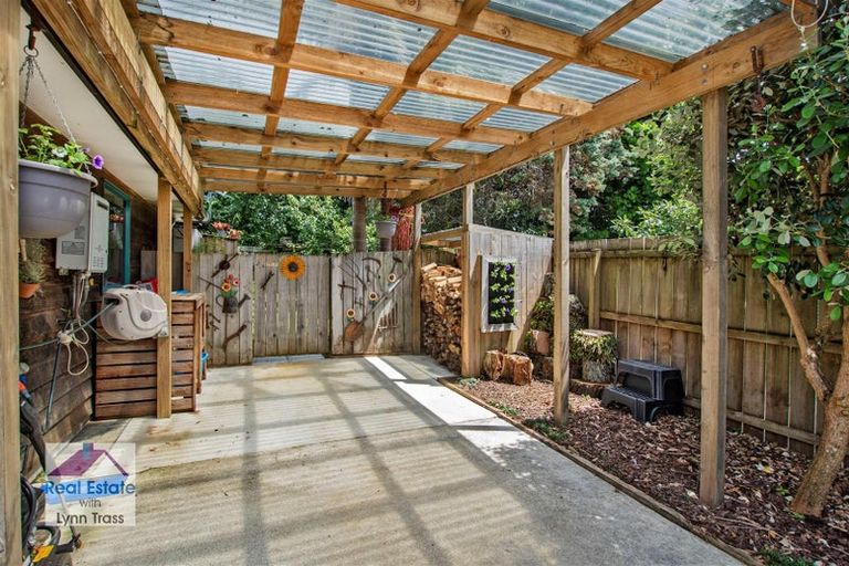 Photo of property in 11e Lupton Avenue, Kensington, Whangarei, 0112