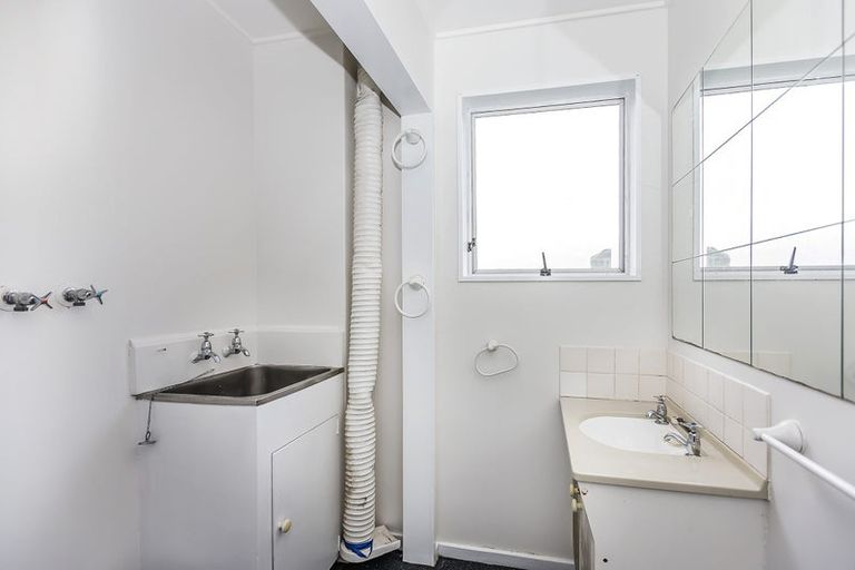 Photo of property in 7a Buxton Avenue, Karori, Wellington, 6012