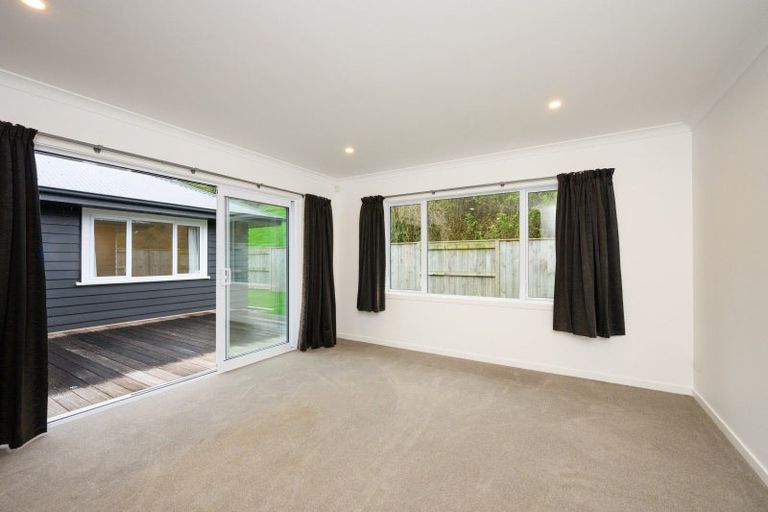 Photo of property in 29 Freedom Drive, Kelvin Grove, Palmerston North, 4414