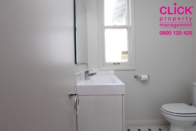 Photo of property in 25 Prestwick Street, Maori Hill, Dunedin, 9010