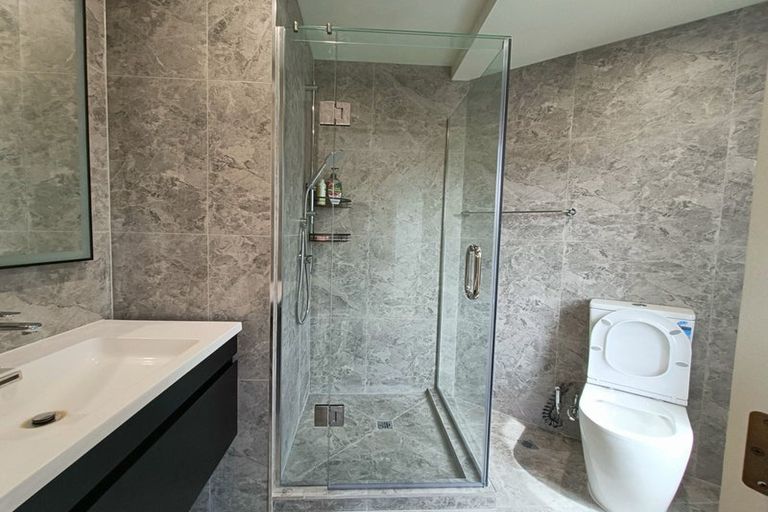 Photo of property in 17 Bob Charles Drive, Golflands, Auckland, 2013