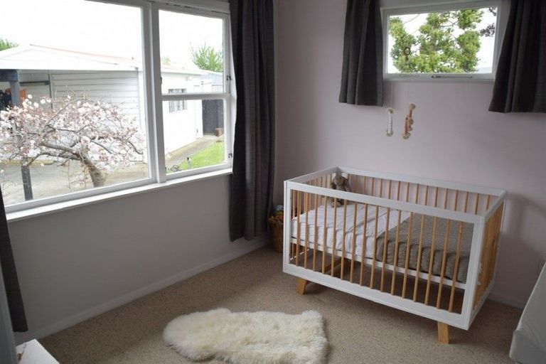 Photo of property in 23 Kaituna Street, Milson, Palmerston North, 4414