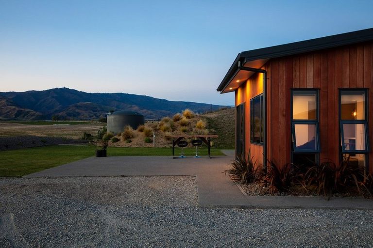 Photo of property in 167 Mcarthur Road, Springvale, Alexandra, 9391