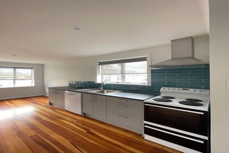 Photo of property in 5 Harris Street, Pukekohe, 2120