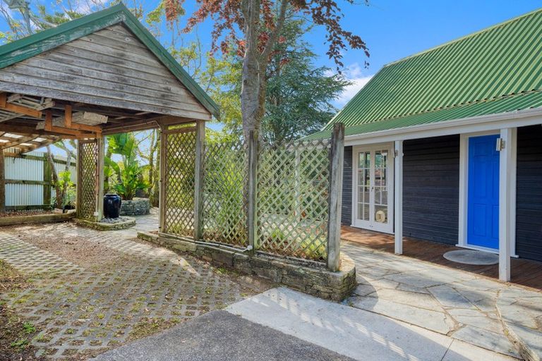 Photo of property in 2/54 Mcdowell Crescent, Hillcrest, Auckland, 0627