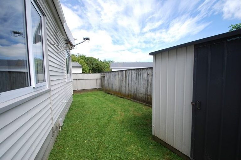 Photo of property in 517 Riverside Drive North, Fairfield, Lower Hutt, 5011