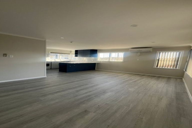 Photo of property in 1/37 Buckingham Crescent, Manukau, Auckland, 2025